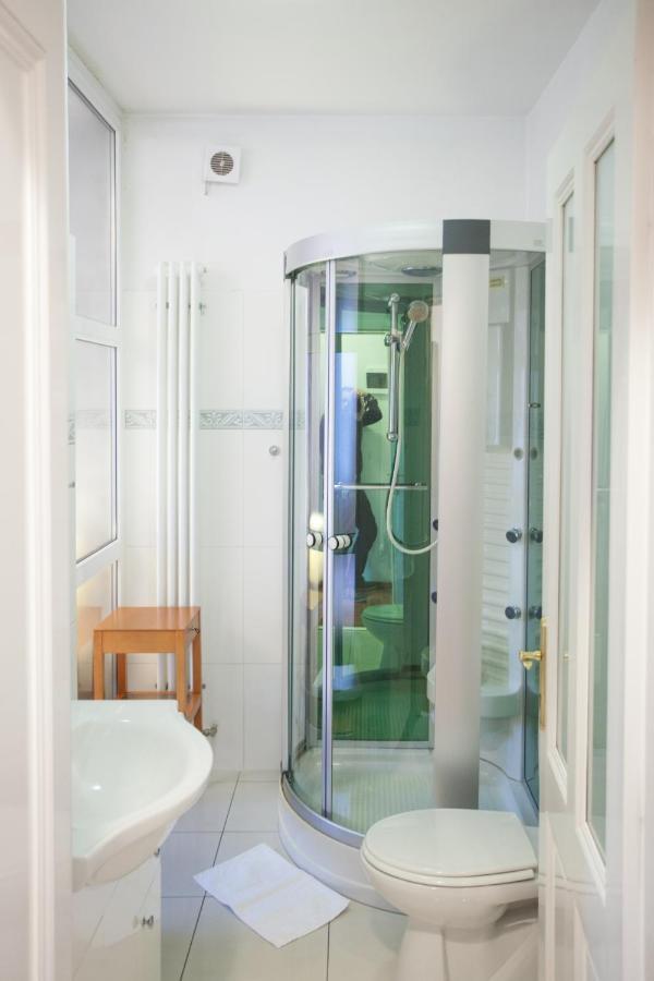Bed and Breakfast Vila Rosa Vukovar Exterior foto