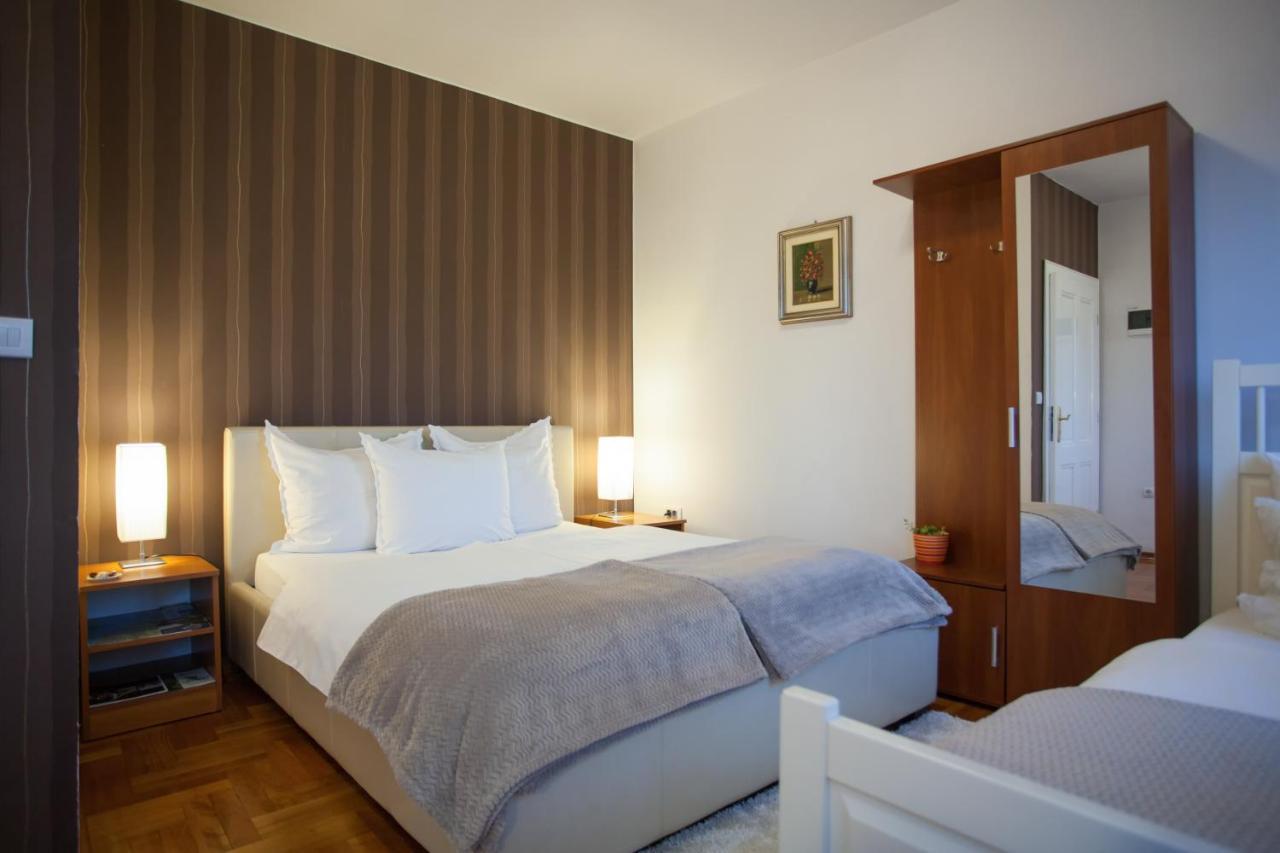 Bed and Breakfast Vila Rosa Vukovar Exterior foto